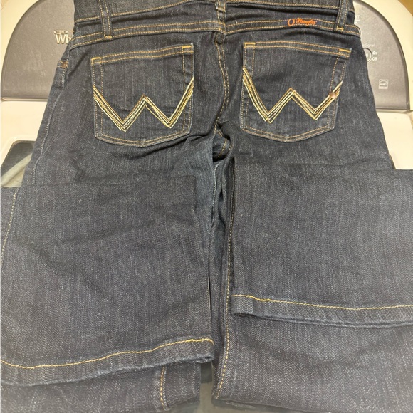 Wrangler Q-Baby. 3/4 x 32. Like new. Dark wash. - Picture 4 of 4